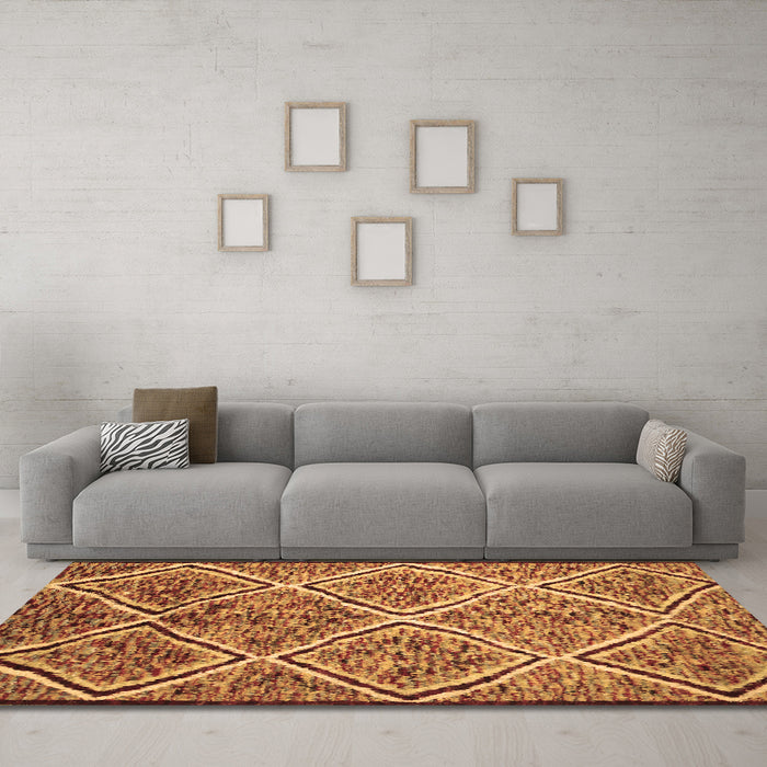 Machine Washable Abstract Brown Contemporary Rug in a Living Room,, wshcon1017brn