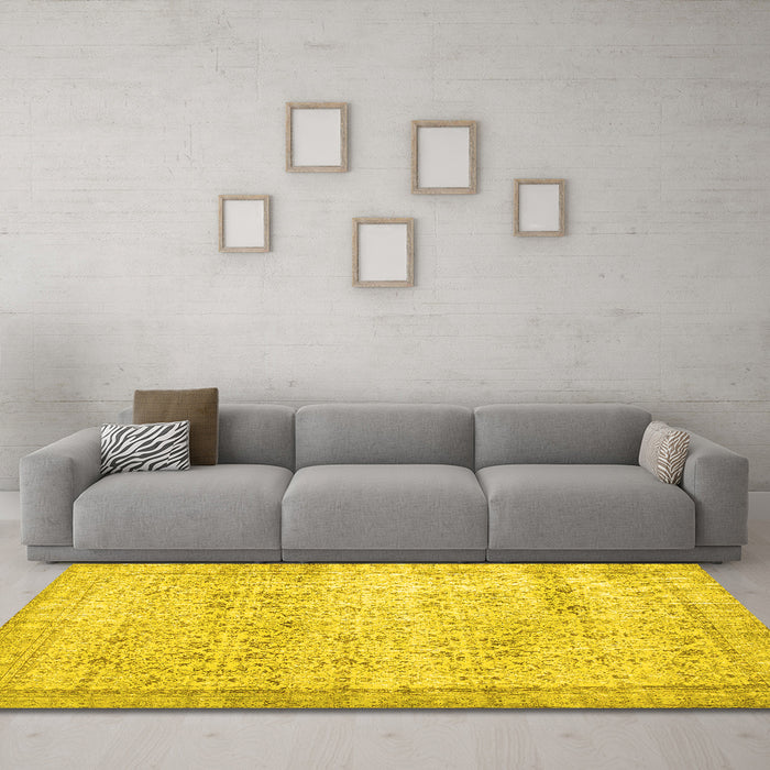 Machine Washable Abstract Yellow Contemporary Rug in a Living Room, wshcon1023yw