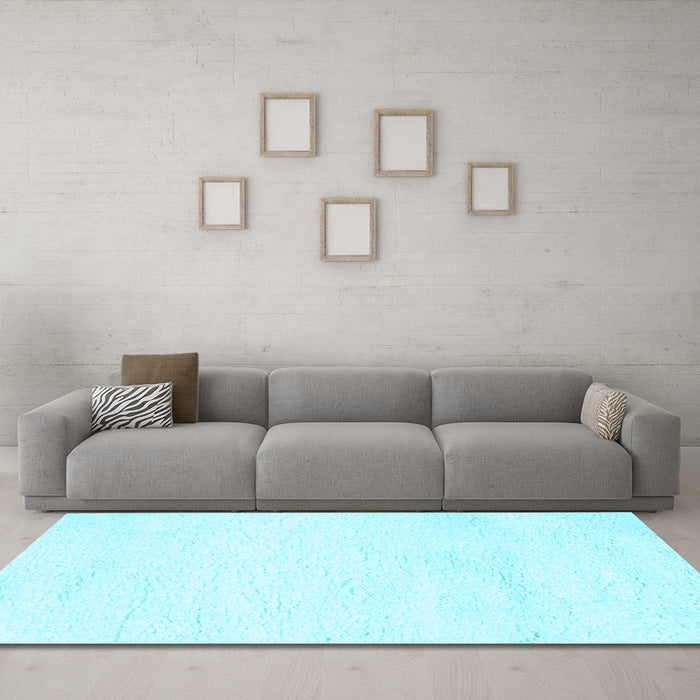 Machine Washable Solid Light Blue Modern Rug in a Living Room, wshcon1025lblu