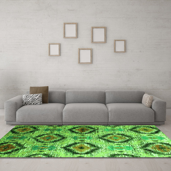 Machine Washable Southwestern Green Country Area Rugs in a Living Room,, wshcon1030grn