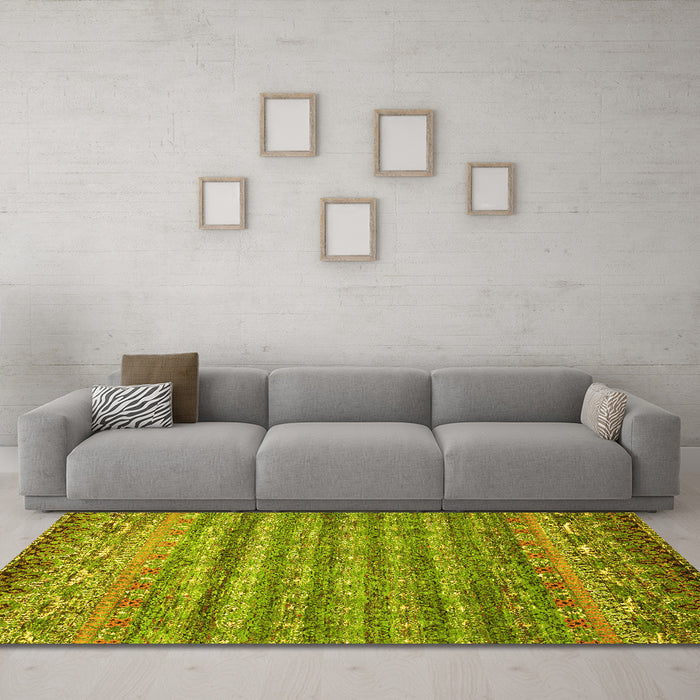 Machine Washable Abstract Yellow Contemporary Rug in a Living Room, wshcon1035yw