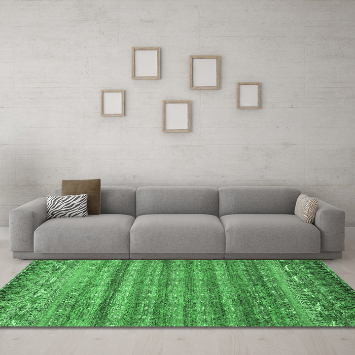 Machine Washable Abstract Emerald Green Contemporary Area Rugs in a Living Room,, wshcon1035emgrn