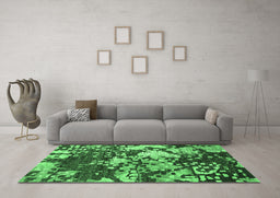 Machine Washable Abstract Emerald Green Contemporary Area Rugs in a Living Room,, wshcon1039emgrn