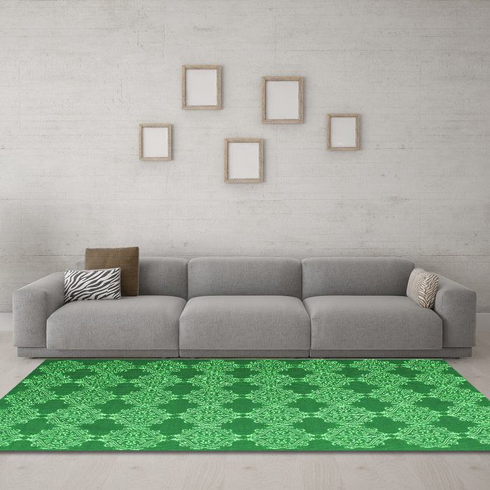 Machine Washable Abstract Green Contemporary Area Rugs in a Living Room,, wshcon1044grn