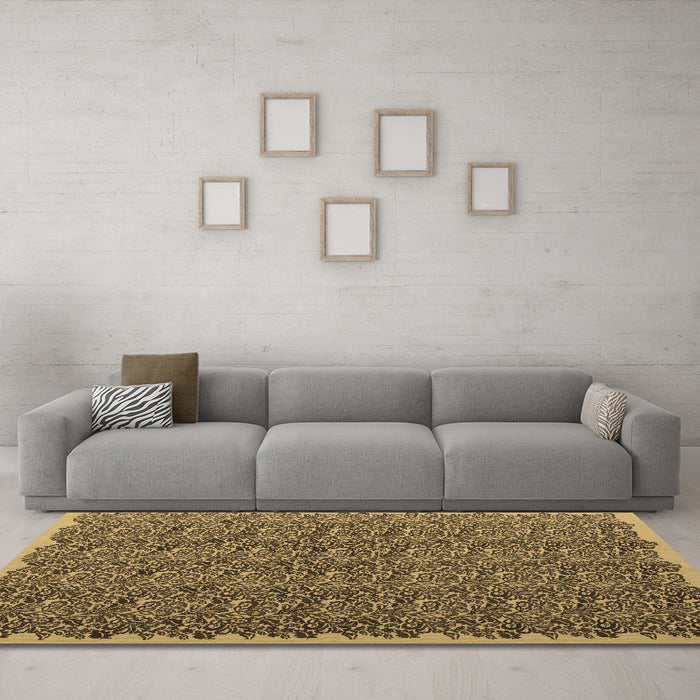 Machine Washable Abstract Brown Contemporary Rug in a Living Room,, wshcon1046brn