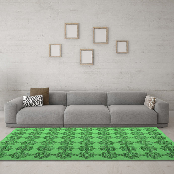 Machine Washable Abstract Emerald Green Contemporary Area Rugs in a Living Room,, wshcon1050emgrn