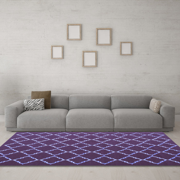 Machine Washable Trellis Blue Modern Rug in a Living Room, wshcon1054blu