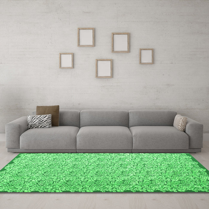 Machine Washable Abstract Green Contemporary Area Rugs in a Living Room,, wshcon1055grn