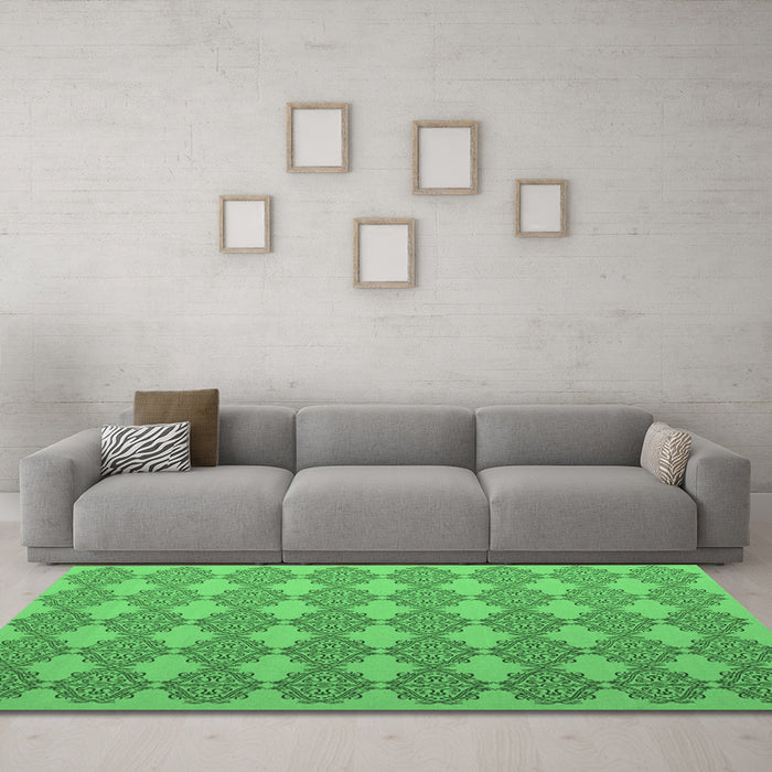 Machine Washable Abstract Emerald Green Contemporary Area Rugs in a Living Room,, wshcon1056emgrn