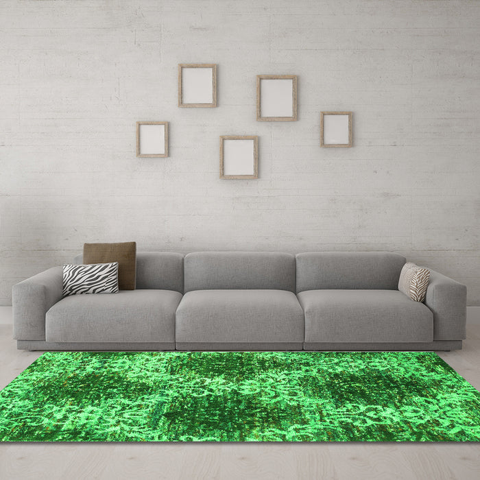 Machine Washable Abstract Green Contemporary Area Rugs in a Living Room,, wshcon1061grn
