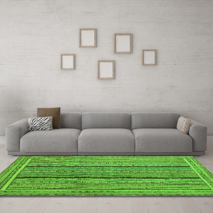 Machine Washable Abstract Green Contemporary Area Rugs in a Living Room,, wshcon1065grn