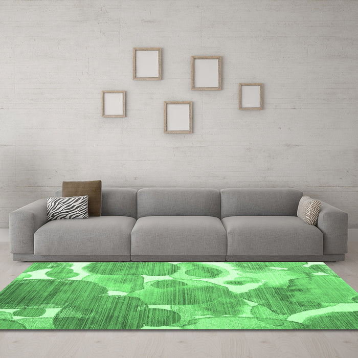 Machine Washable Abstract Emerald Green Contemporary Area Rugs in a Living Room,, wshcon1067emgrn