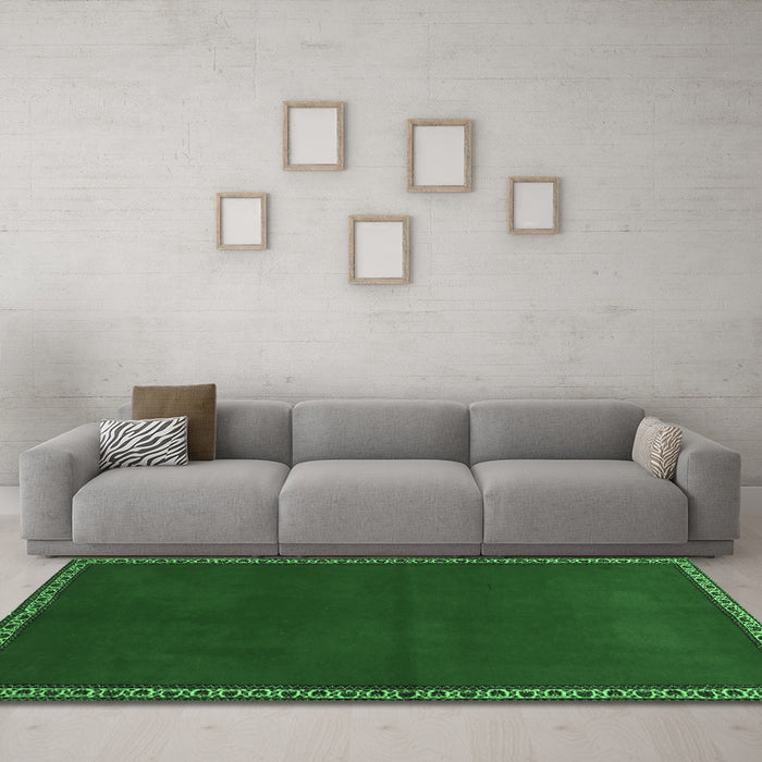 Machine Washable Abstract Emerald Green Contemporary Area Rugs in a Living Room,, wshcon1069emgrn