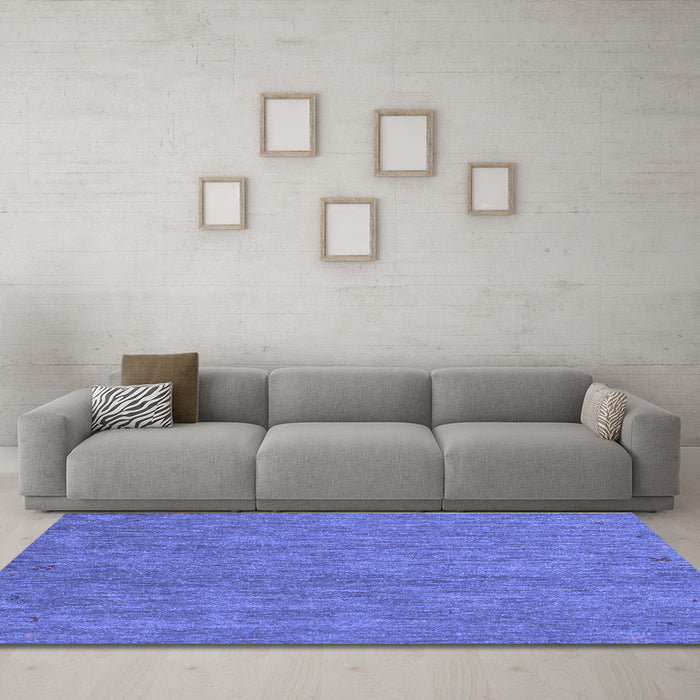 Machine Washable Abstract Blue Contemporary Rug in a Living Room, wshcon1076blu
