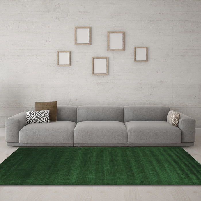 Machine Washable Abstract Emerald Green Contemporary Area Rugs in a Living Room,, wshcon107emgrn