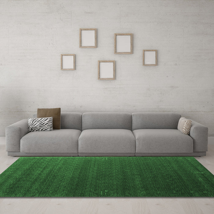 Machine Washable Abstract Emerald Green Contemporary Area Rugs in a Living Room,, wshcon1082emgrn