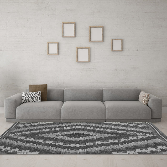 Machine Washable Southwestern Gray Country Rug in a Living Room,, wshcon1093gry