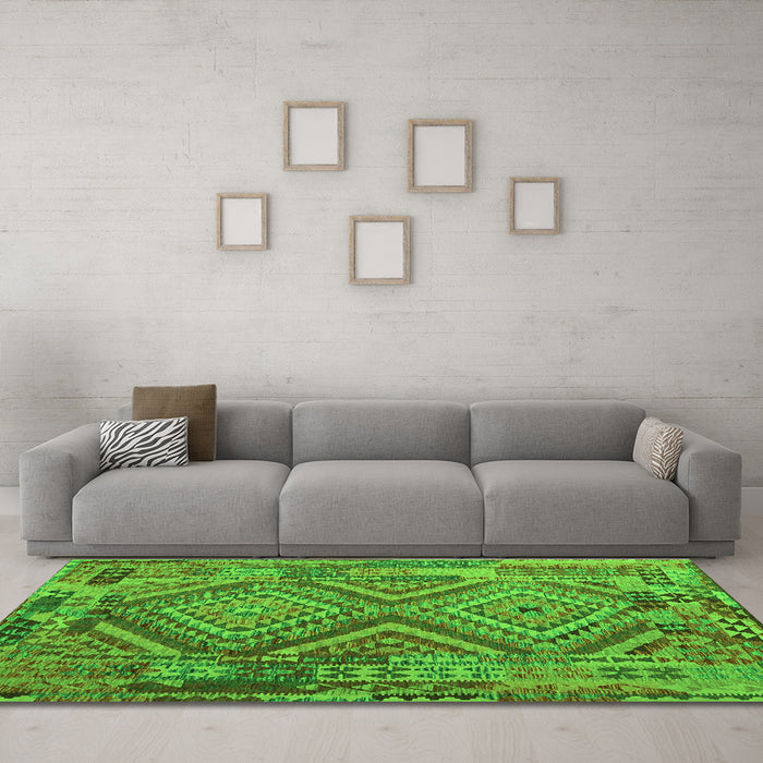 Machine Washable Southwestern Green Country Area Rugs in a Living Room,, wshcon1095grn