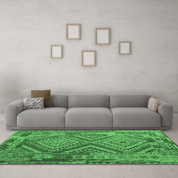 Machine Washable Southwestern Emerald Green Country Area Rugs in a Living Room,, wshcon1095emgrn