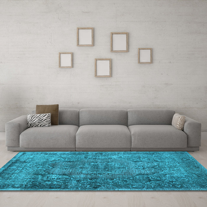 Machine Washable Abstract Light Blue Contemporary Rug in a Living Room, wshcon1110lblu
