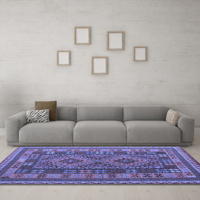 Machine Washable Oriental Blue Traditional Rug in a Living Room, wshcon1114blu