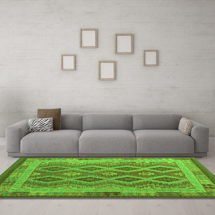 Machine Washable Southwestern Green Country Area Rugs in a Living Room,, wshcon1116grn