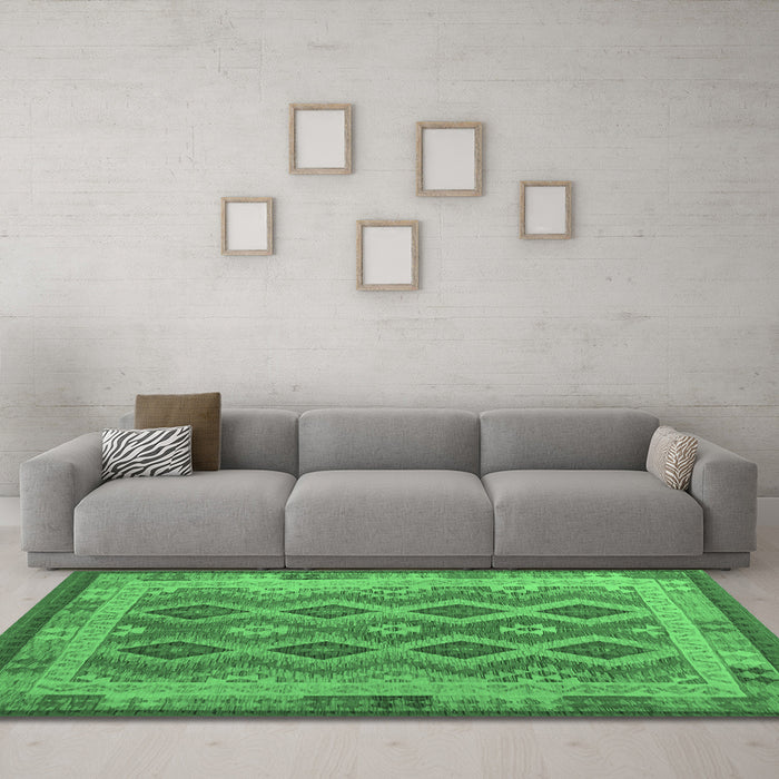 Machine Washable Southwestern Emerald Green Country Area Rugs in a Living Room,, wshcon1116emgrn