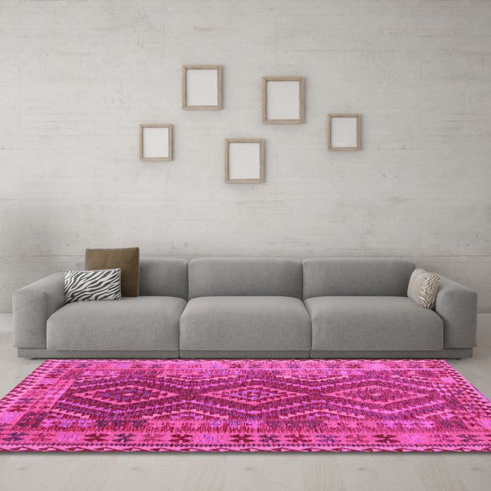 Machine Washable Oriental Pink Traditional Rug in a Living Room, wshcon1117pnk