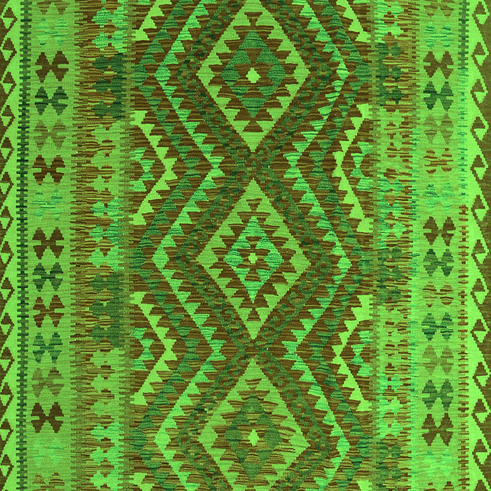 Serging Thickness of Machine Washable Oriental Green Traditional Area Rugs, wshcon1117grn