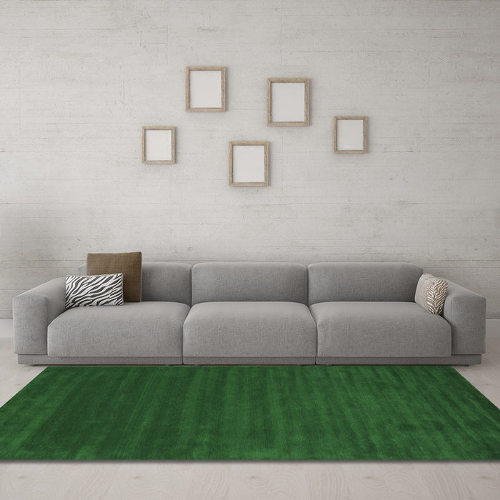 Machine Washable Abstract Emerald Green Contemporary Area Rugs in a Living Room,, wshcon111emgrn