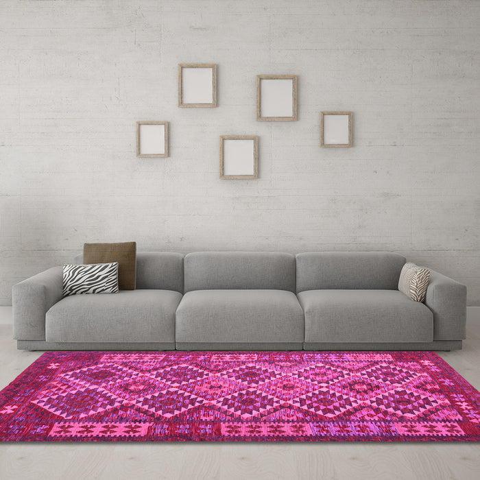 Machine Washable Oriental Pink Traditional Rug in a Living Room, wshcon1124pnk