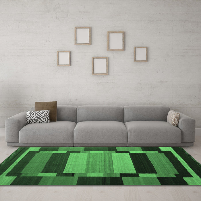 Machine Washable Abstract Emerald Green Contemporary Area Rugs in a Living Room,, wshcon1129emgrn