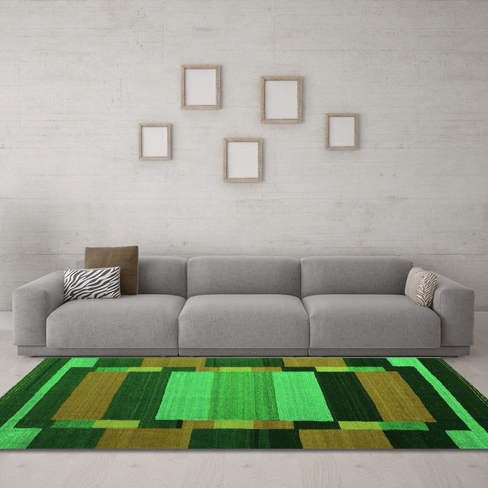 Machine Washable Abstract Green Contemporary Area Rugs in a Living Room,, wshcon1129grn
