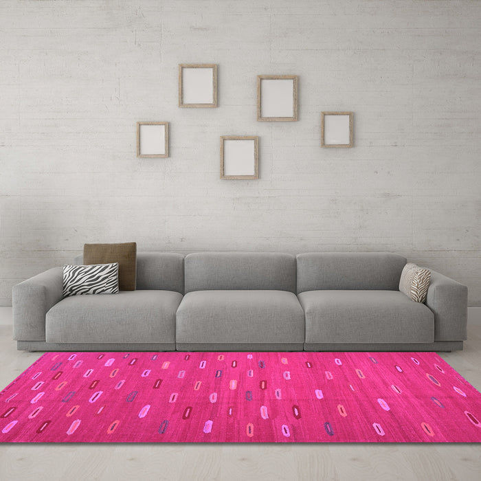 Machine Washable Oriental Pink Traditional Rug in a Living Room, wshcon1133pnk