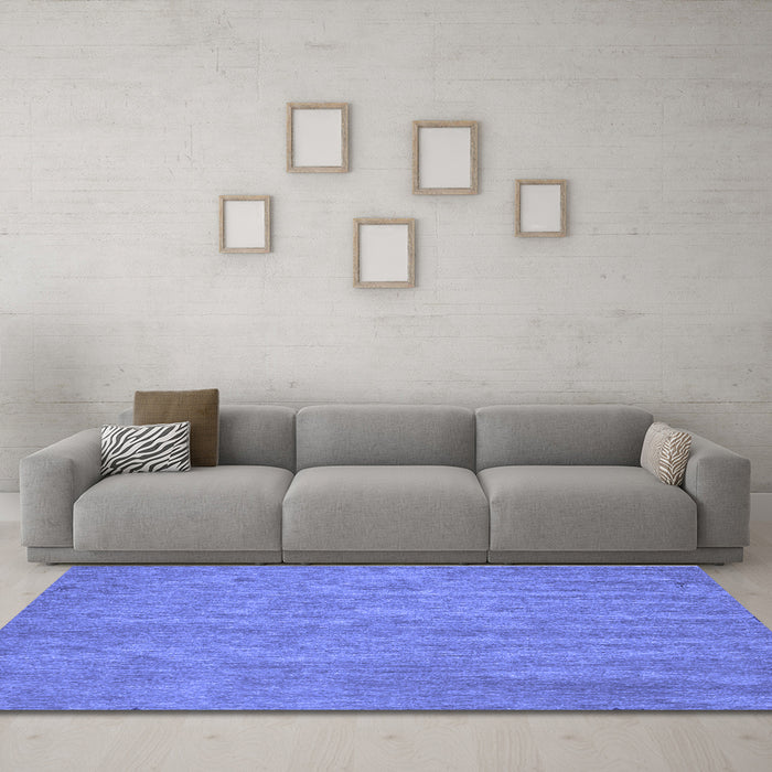 Machine Washable Abstract Blue Contemporary Rug in a Living Room, wshcon1138blu