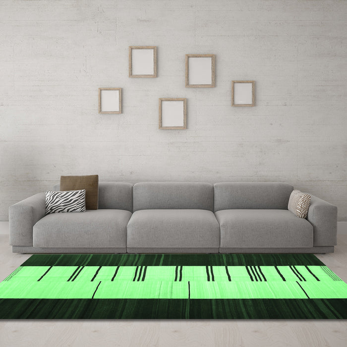 Machine Washable Abstract Emerald Green Contemporary Area Rugs in a Living Room,, wshcon1145emgrn