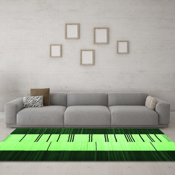 Machine Washable Abstract Green Contemporary Area Rugs in a Living Room,, wshcon1145grn