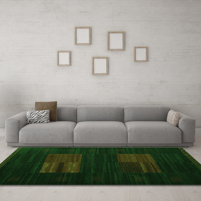 Machine Washable Abstract Green Contemporary Area Rugs in a Living Room,, wshcon1146grn