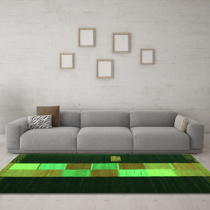Machine Washable Abstract Green Contemporary Area Rugs in a Living Room,, wshcon1147grn
