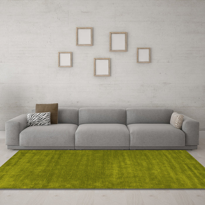 Machine Washable Abstract Yellow Contemporary Rug in a Living Room, wshcon114yw