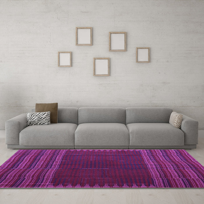 Machine Washable Oriental Purple Traditional Area Rugs in a Living Room, wshcon1150pur