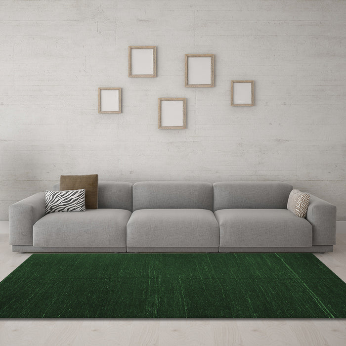 Machine Washable Abstract Emerald Green Contemporary Area Rugs in a Living Room,, wshcon1151emgrn