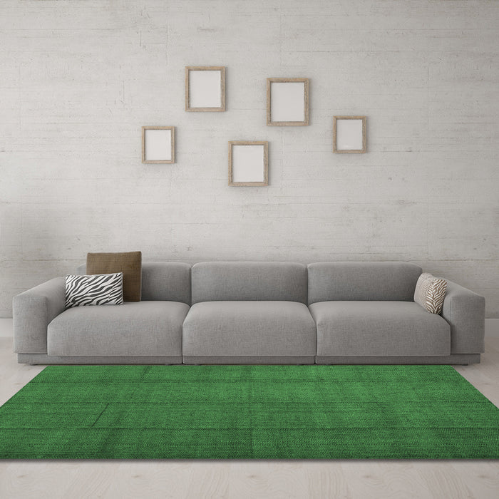 Machine Washable Abstract Emerald Green Contemporary Area Rugs in a Living Room,, wshcon1155emgrn
