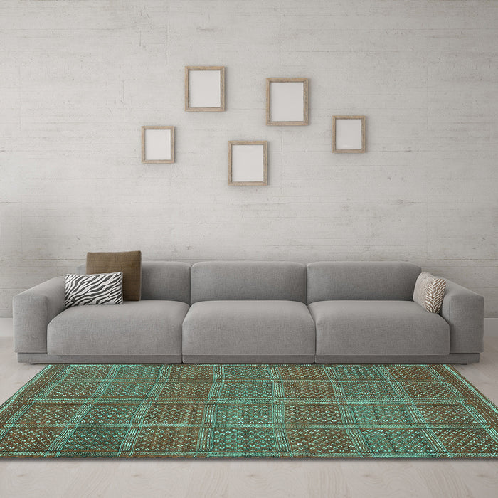 Machine Washable Oriental Turquoise Traditional Area Rugs in a Living Room,, wshcon1161turq