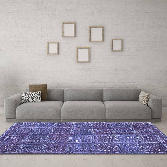Machine Washable Oriental Blue Traditional Rug in a Living Room, wshcon1161blu