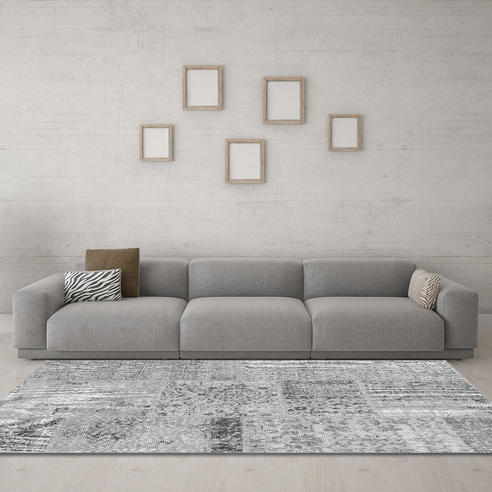 Machine Washable Patchwork Gray Transitional Rug in a Living Room,, wshcon1163gry