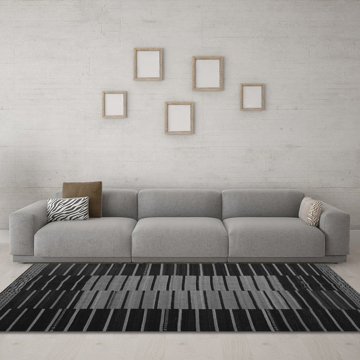 Machine Washable Oriental Gray Traditional Rug in a Living Room,, wshcon1166gry