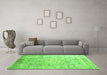 Machine Washable Abstract Green Contemporary Area Rugs in a Living Room,, wshcon1168grn