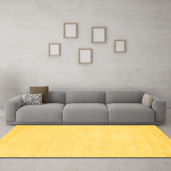 Machine Washable Abstract Yellow Contemporary Rug in a Living Room, wshcon116yw