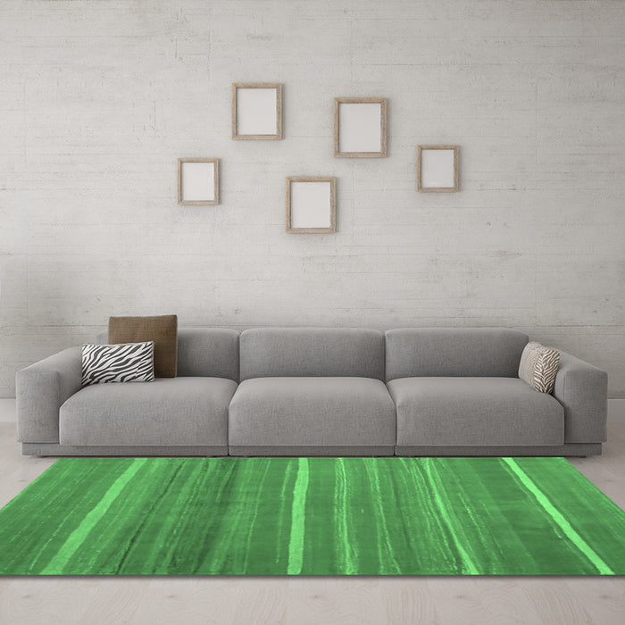 Machine Washable Abstract Emerald Green Contemporary Area Rugs in a Living Room,, wshcon1175emgrn